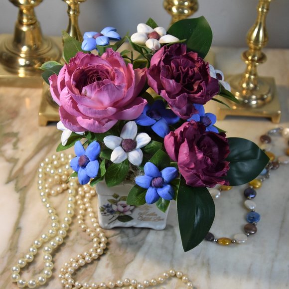 "For Mother with Love" painted on front of small trinket box w/ Sola flowers - Picture 7 of 14